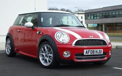 Se implinesc 15 ani de la relansarea MINI – BMW