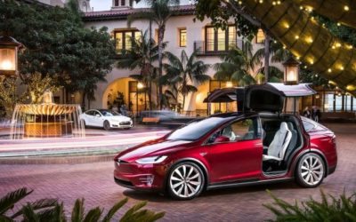 TESLA anunta in viitorul apropiat camioane si autobuze electrice