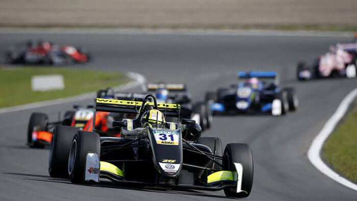 Formula 3 Zandvoort: Lando Norris trece la conducere