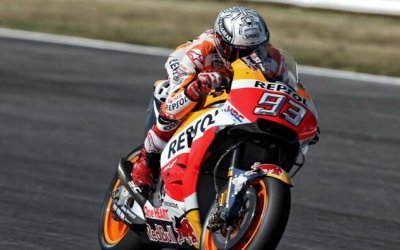 MotoGP Misano: Marc Marquez semneaza o victorie a la Rossi