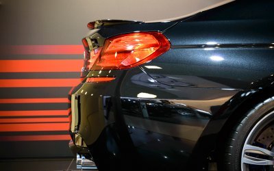 Automobilul electric. Românii visează, englezii trec la fapte.