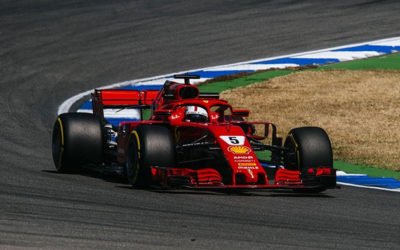 Formula 1 Germania: Hamilton castiga, Vettel abandoneaza