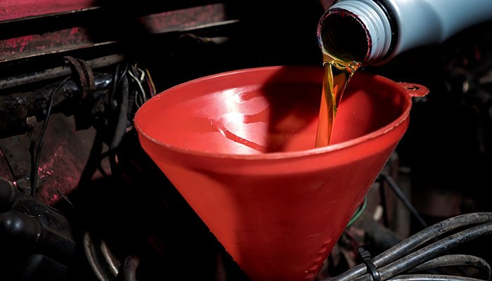 5 functii principale ale uleiului de motor
