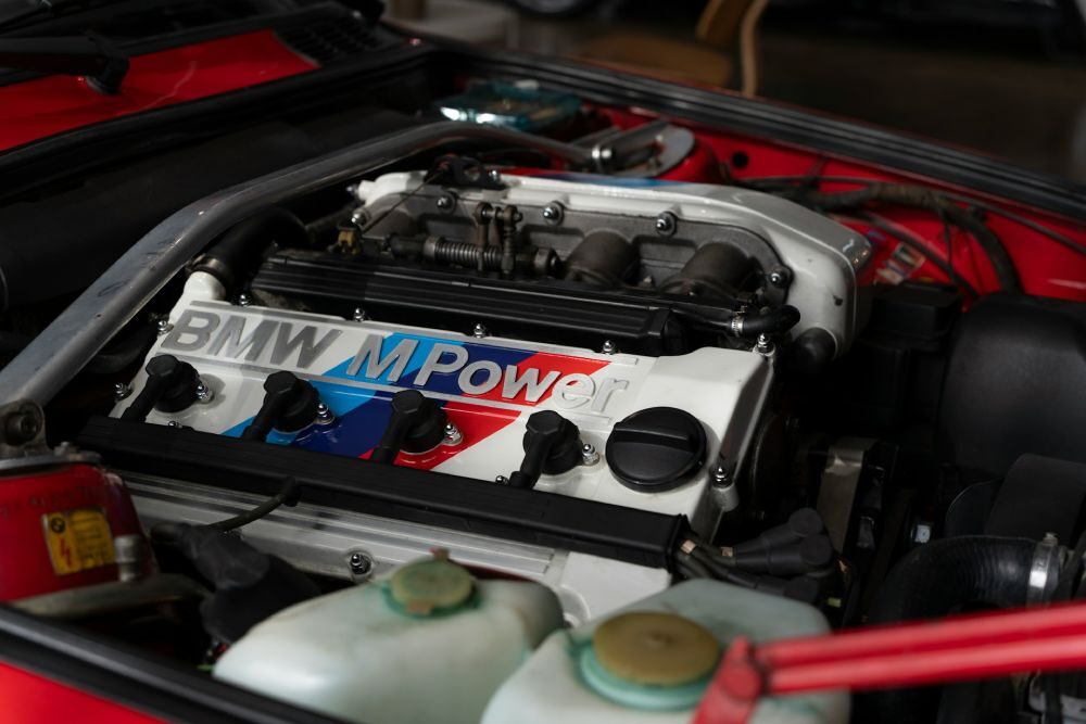 Uleiul pentru BMW: ghid pentru performanta optima
